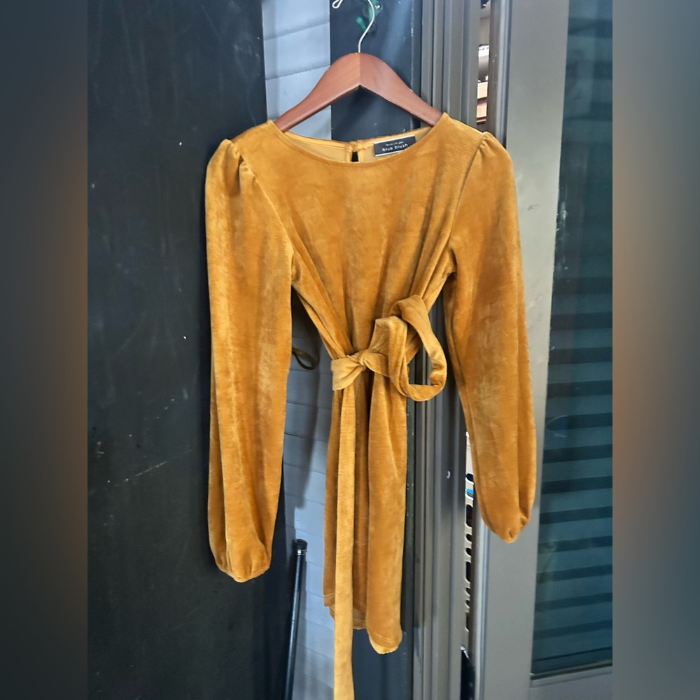 Rare blue blush super soft cordoroy mustard Ls mini dress w belt